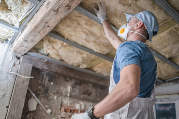 Best Spray Foam Insulation in East Milton, FL